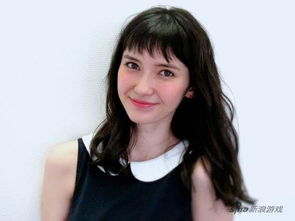 御宅族混血美女模特市川紗椰